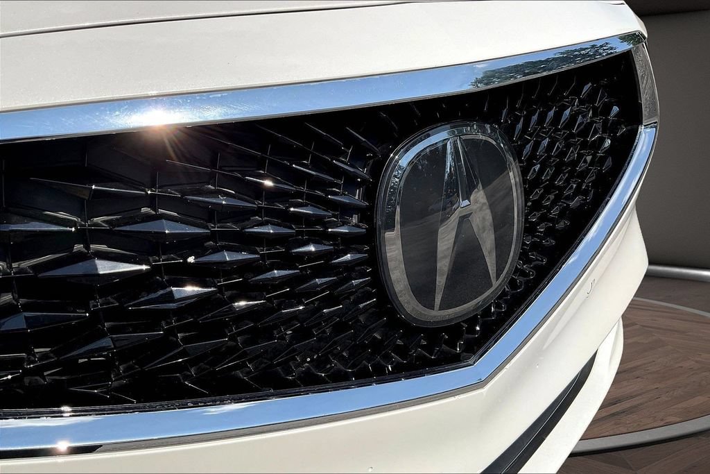Used 2023 Acura MDX w/ Technology Package FWD image 36