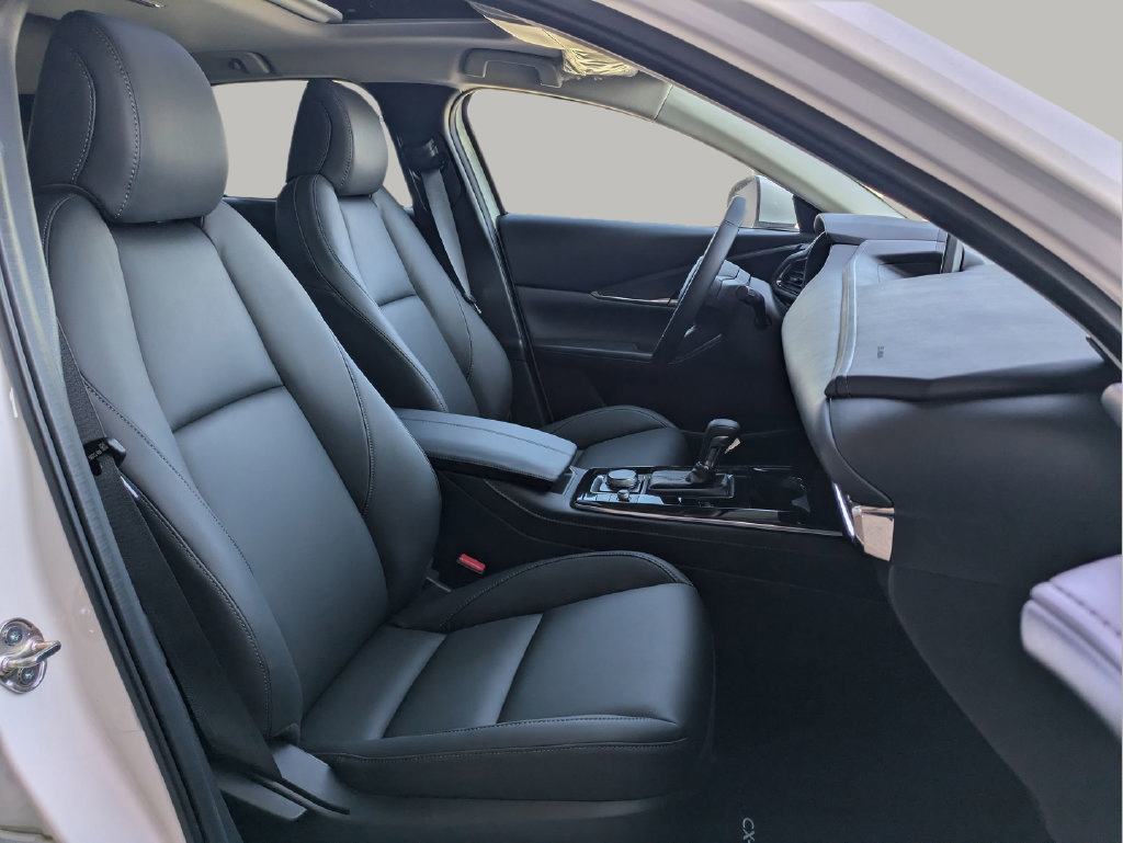 Used 2025 MAZDA CX-30 AWD 2.5 S w/ Preferred Package image 14