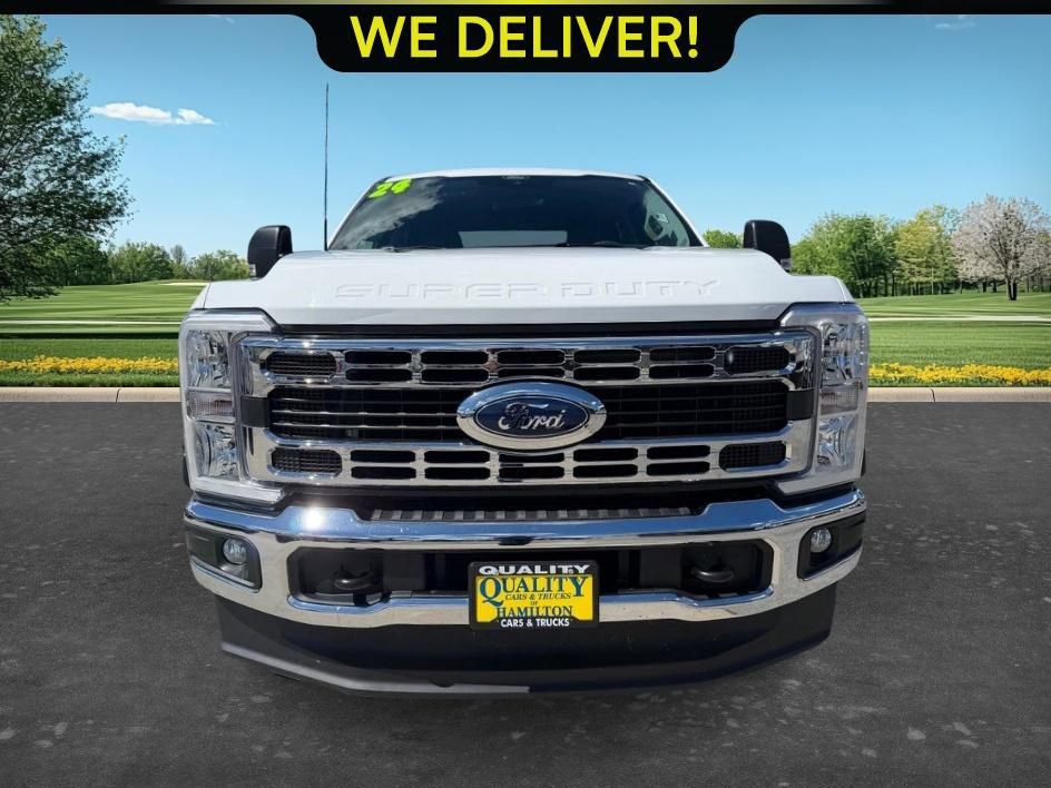 Used 2024 Ford F350 XLT AWD/4WD image 9