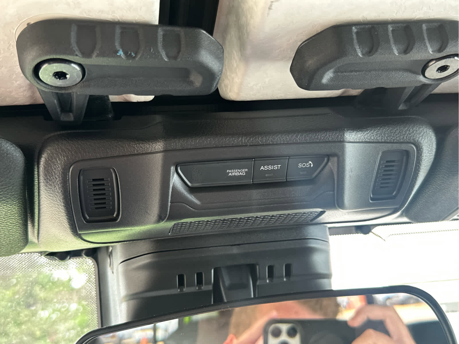 New 2025 Jeep Gladiator Sport image 49