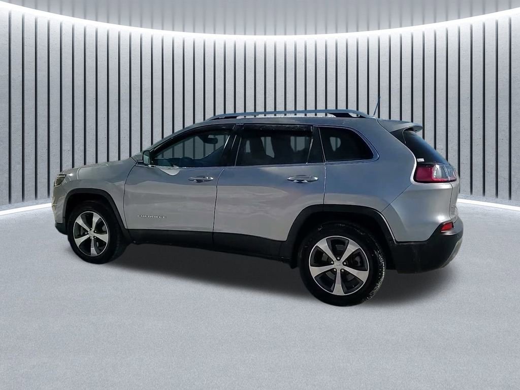 Used 2019 Jeep Cherokee Limited image 14