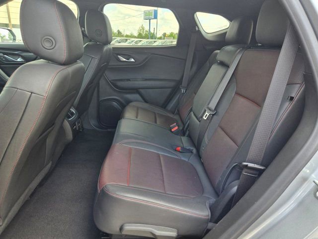 Used 2025 Chevrolet Blazer RS image 26