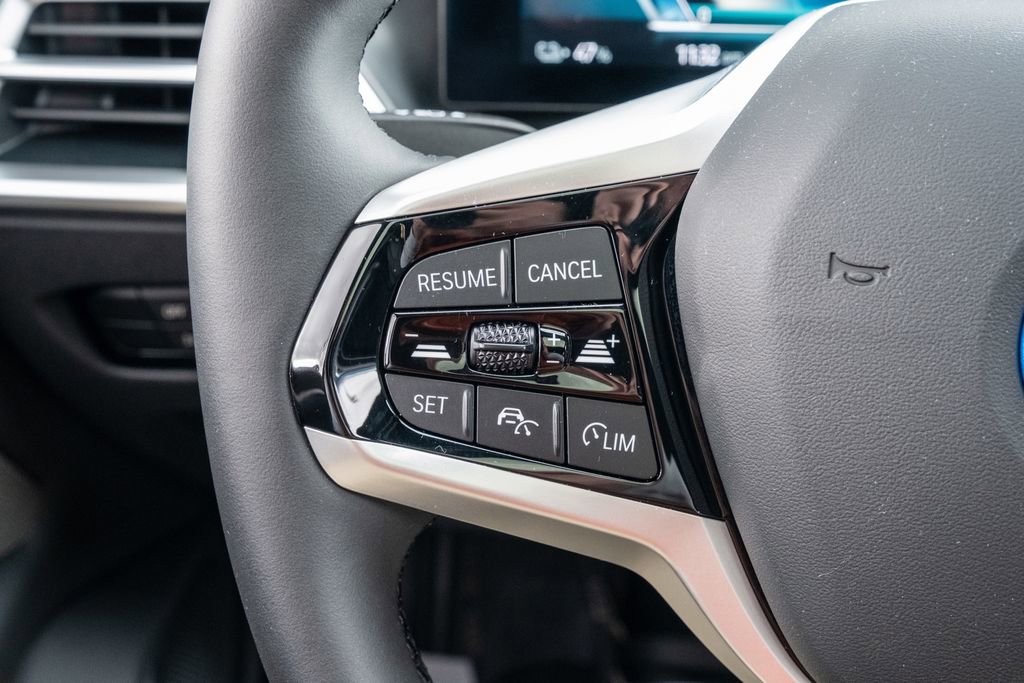 Used 2025 BMW i4 eDrive40 w/ Premium Package image 25