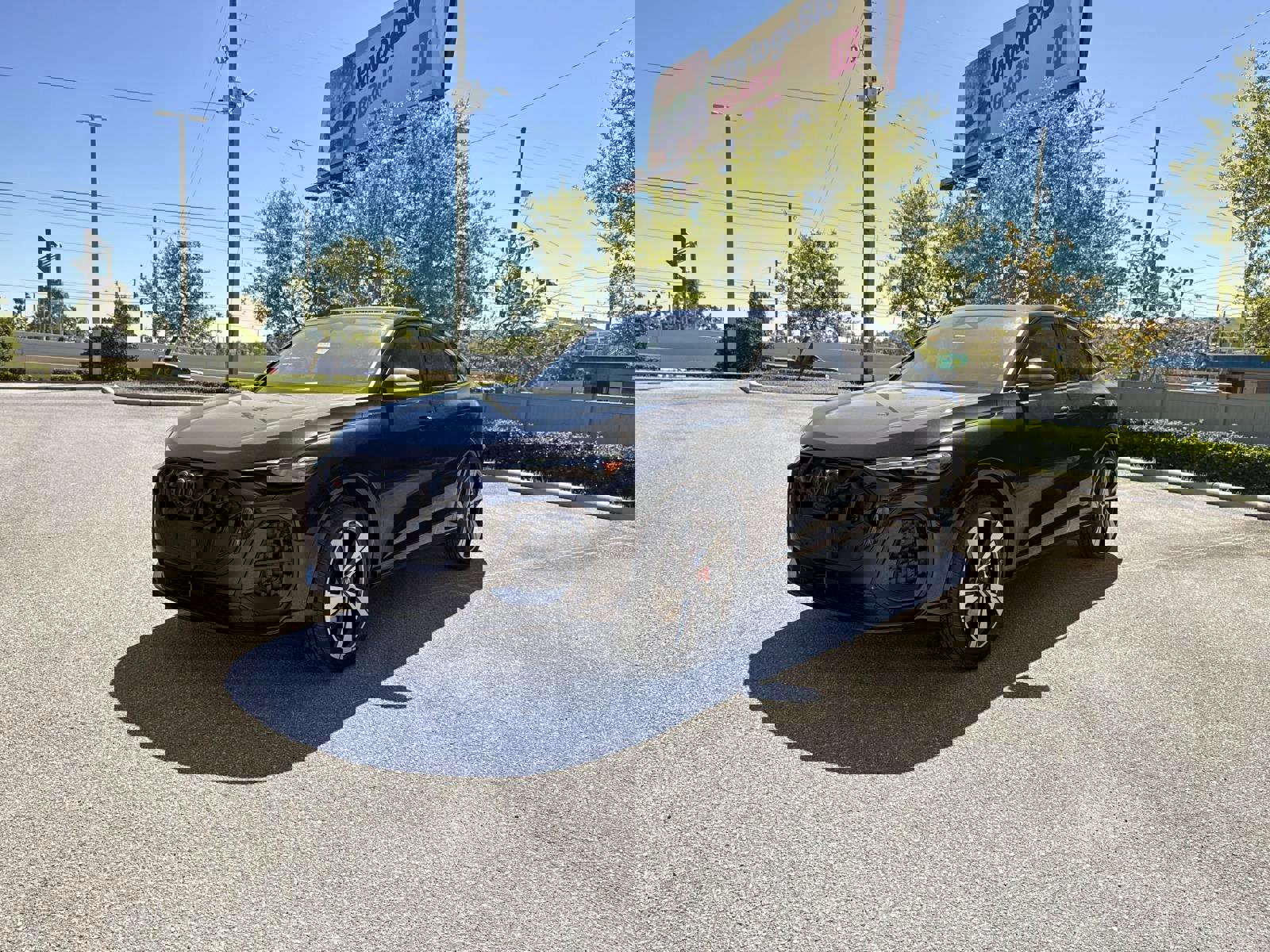 New 2026 Audi SQ5 Premium Plus image 2