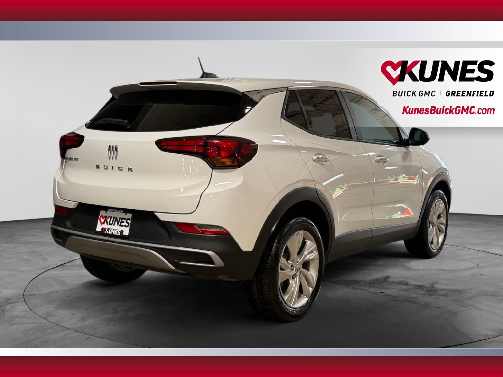 Used 2025 Buick Encore GX Preferred AWD/4WD image 9