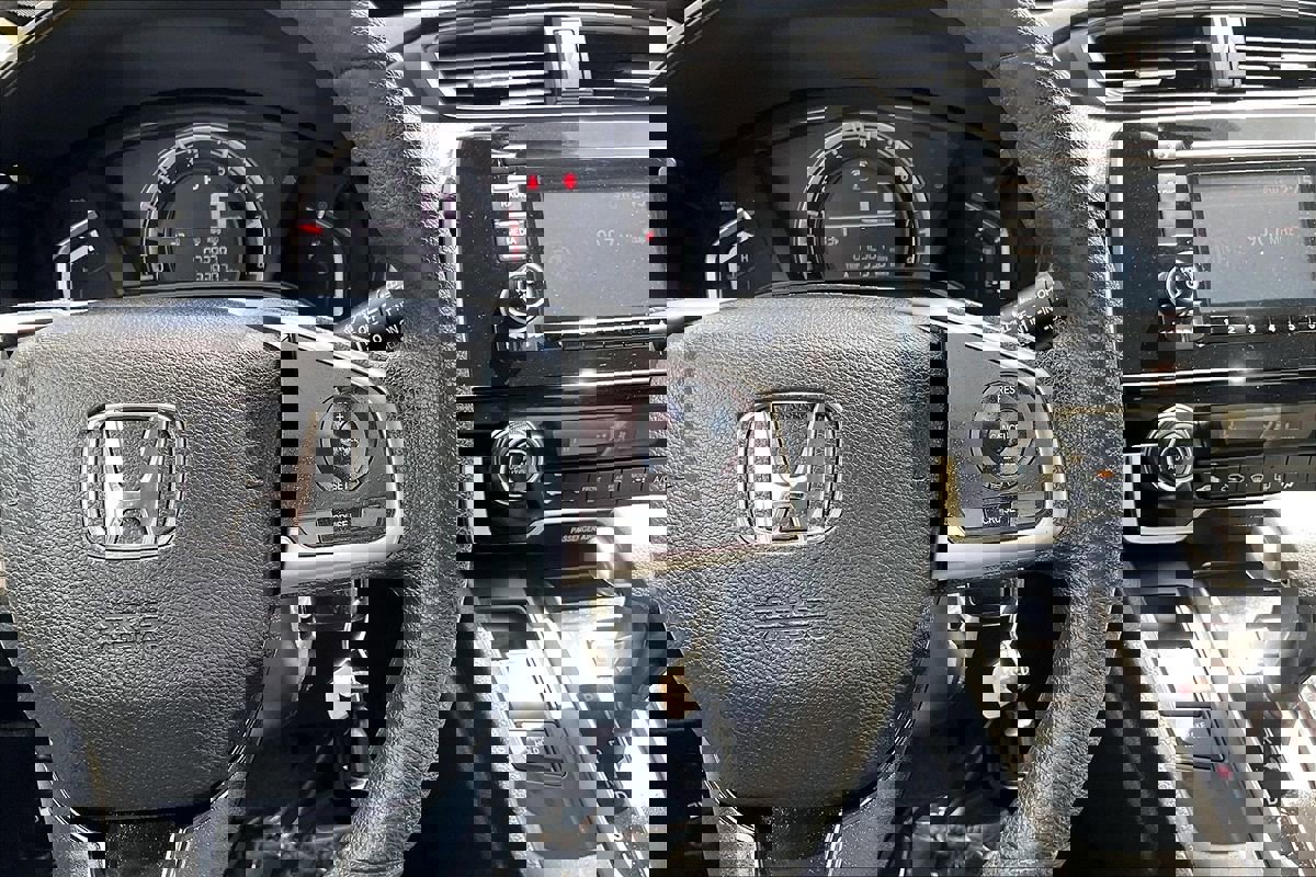 Used 2018 Honda CR-V LX image 16