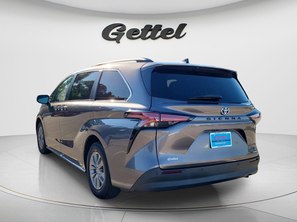 Used 2021 Toyota Sienna XLE FWD image 7