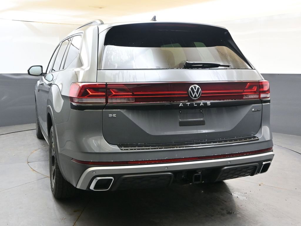 New 2026 Volkswagen Atlas Peak Edition AWD/4WD image 4