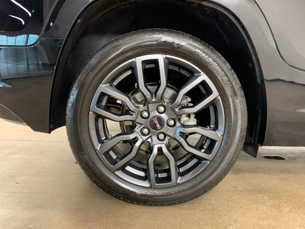 Used 2022 GMC Terrain Denali w/ Black Diamond Edition image 40