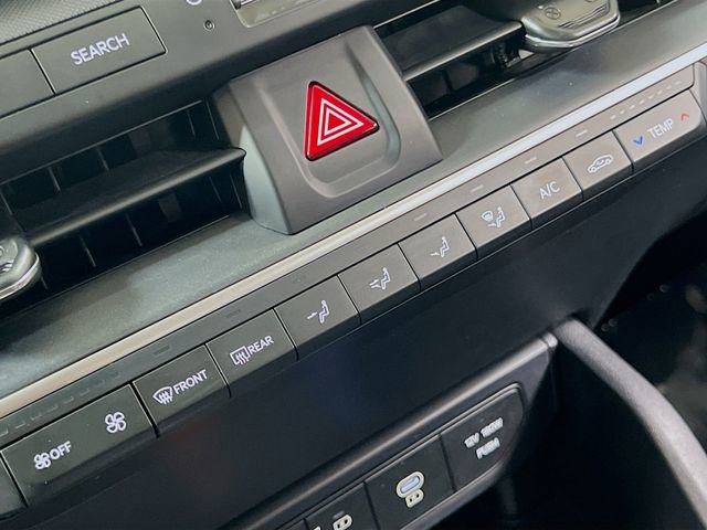 Certified 2025 Kia K4 LX image 16