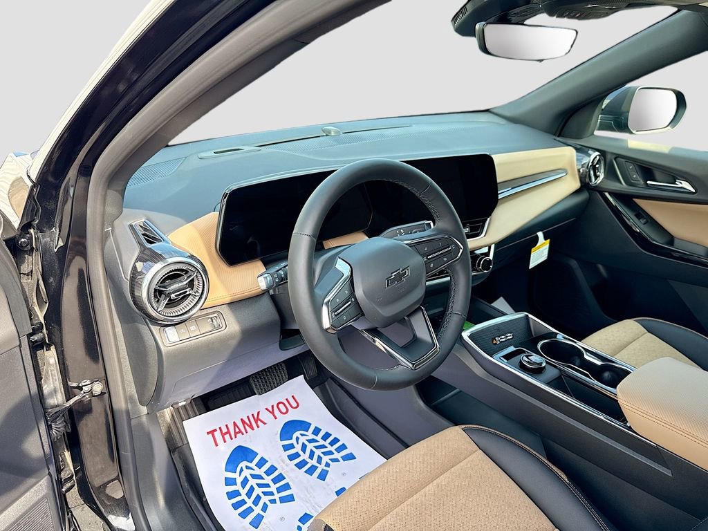 New 2026 Chevrolet Equinox ACTIV w/ Convenience Package III FWD image 9