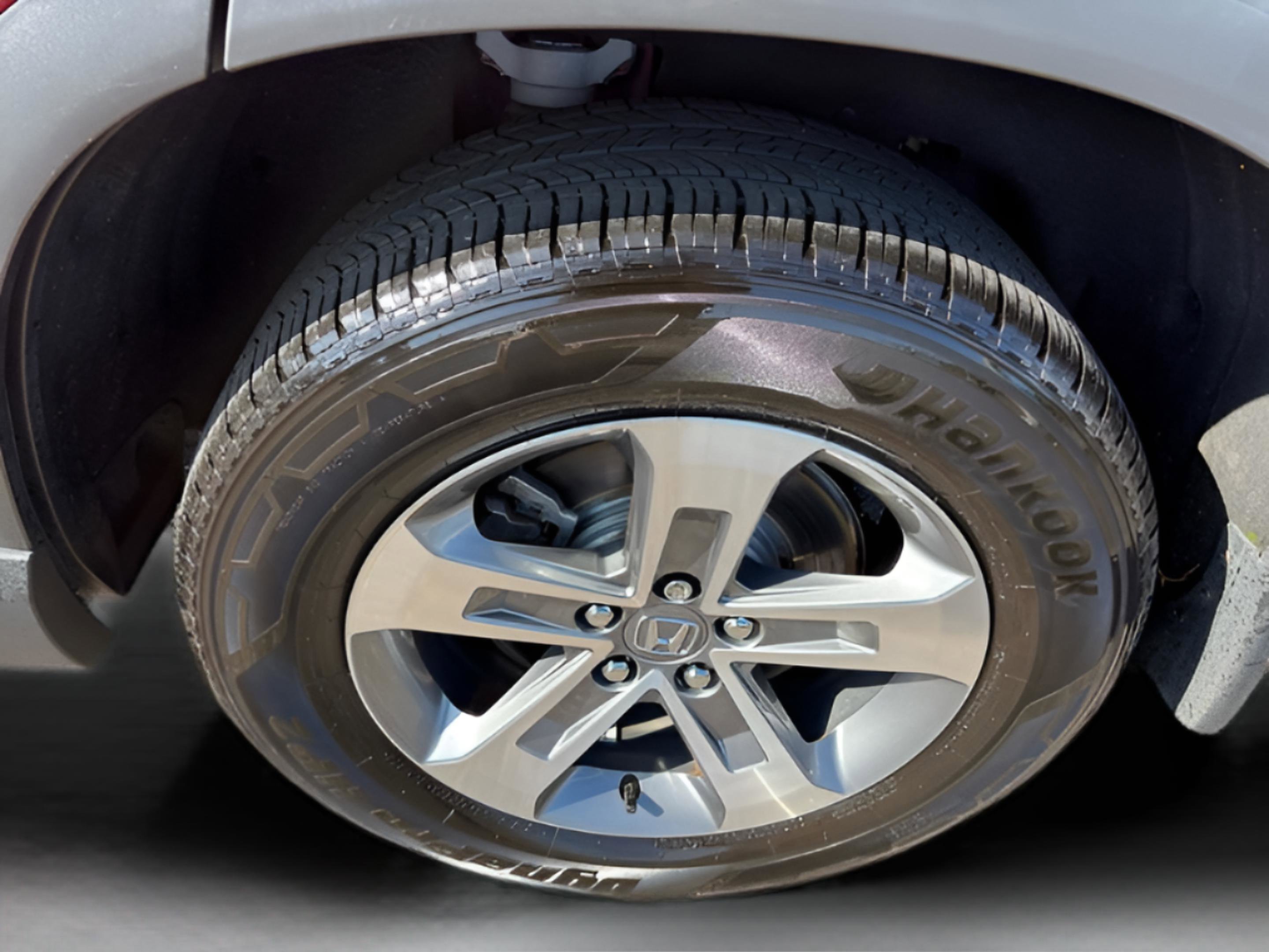 Certified 2024 Honda Pilot EX-L image 18