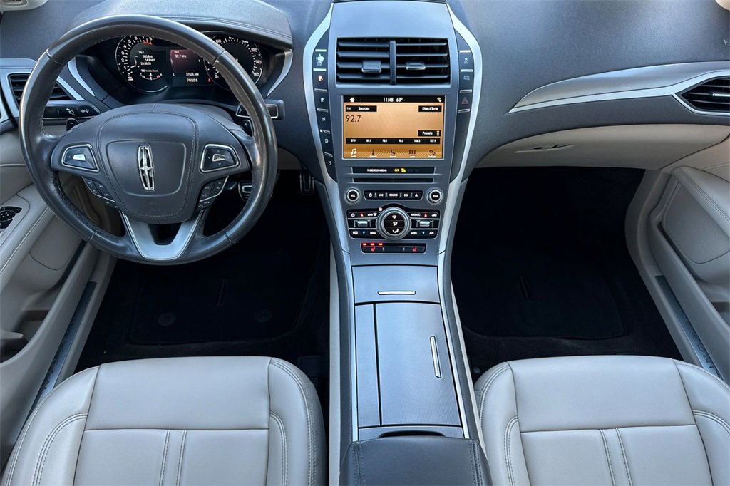 Used 2018 Lincoln MKZ Premiere image 15