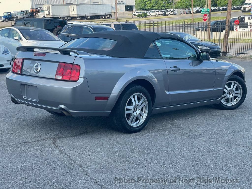 Used 2006 Ford Mustang GT RWD image 35