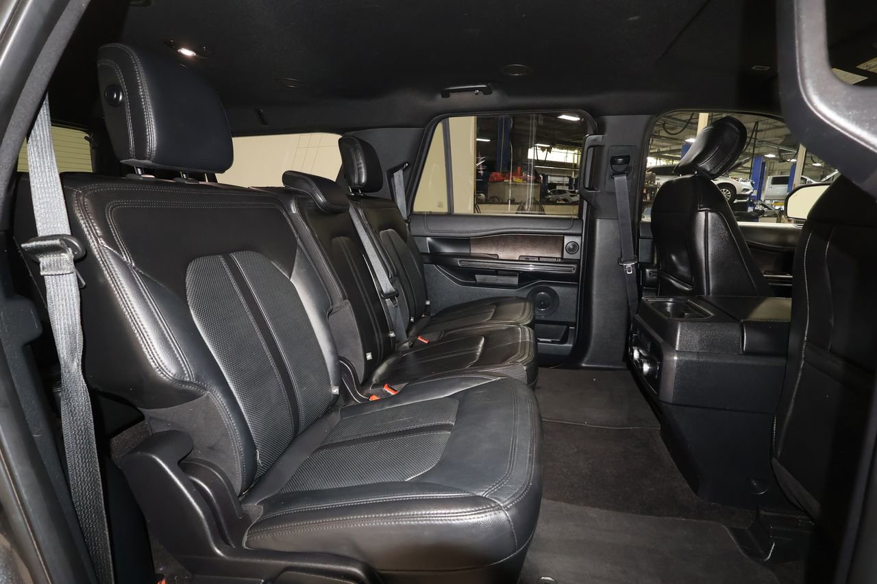 Used 2020 Ford Expedition Max Limited AWD/4WD image 18