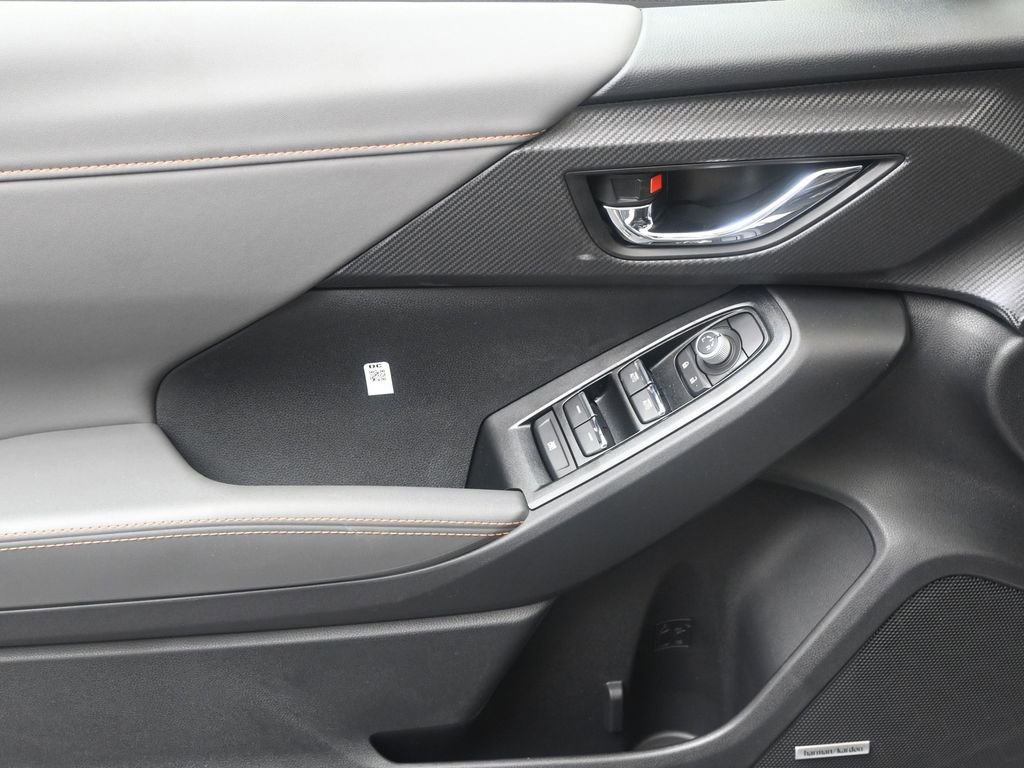 Used 2025 Subaru Crosstrek 2.5i Limited w/ Crosstrek Mirror Package image 20