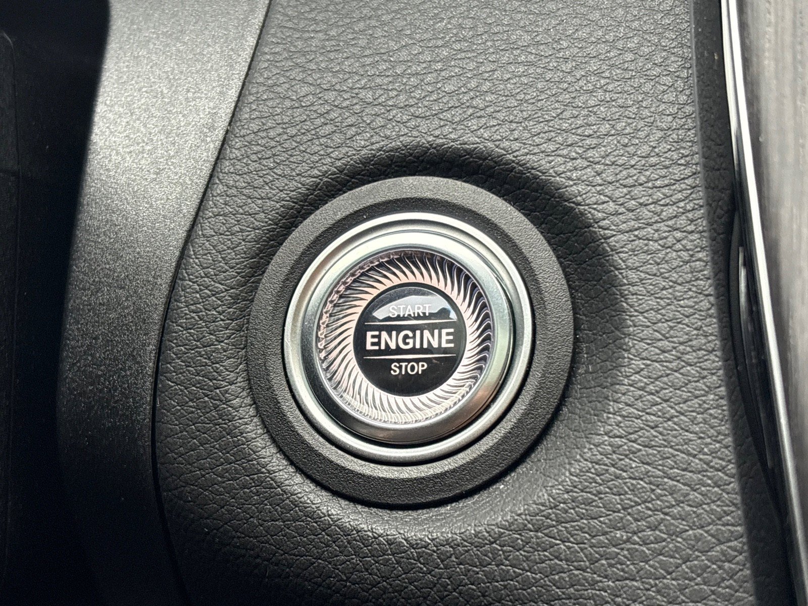 Used 2021 Mercedes-Benz C 300 C 300 image 23