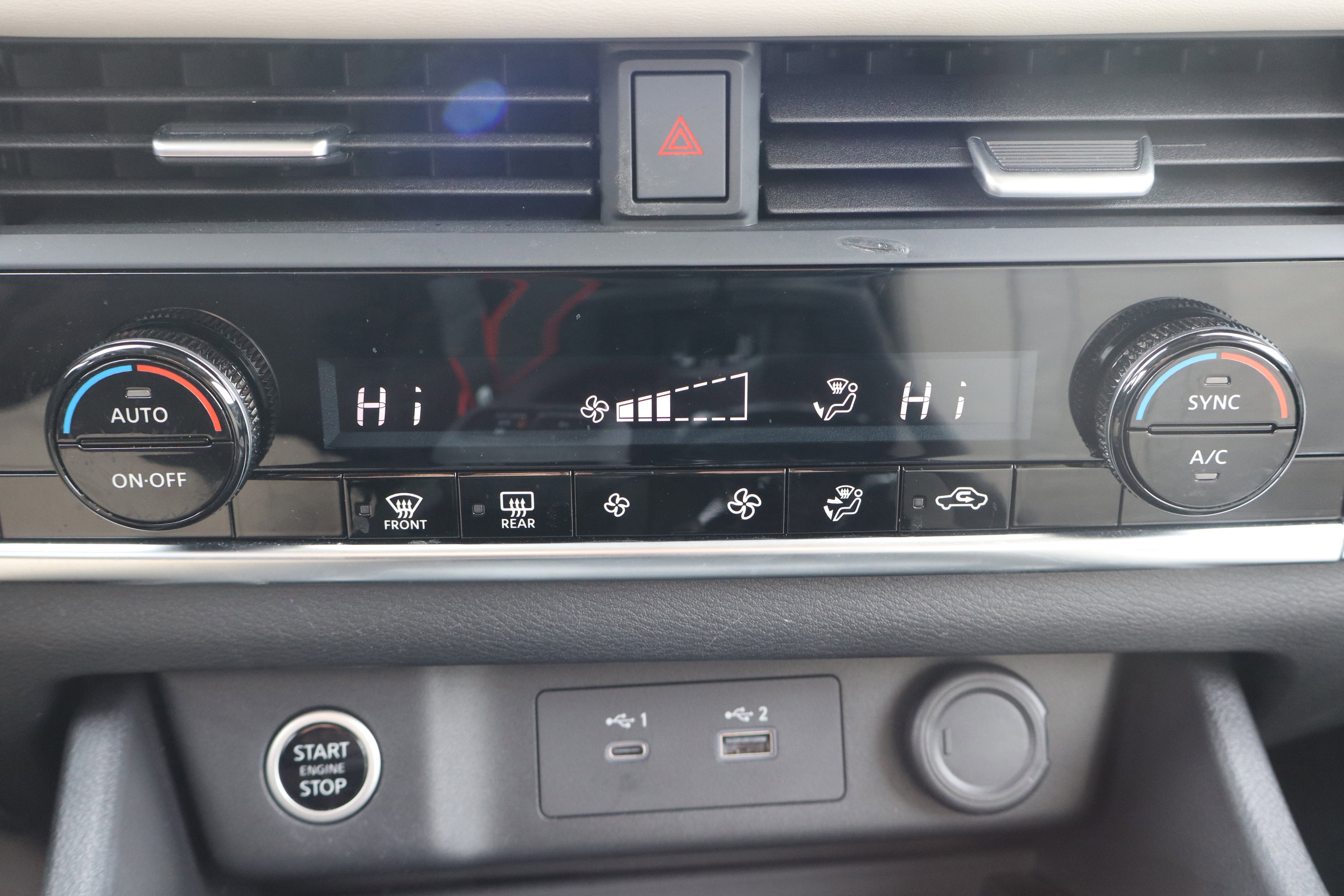 Used 2023 Nissan Rogue SV image 21