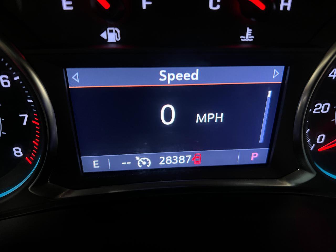 Used 2023 Chevrolet Traverse LT FWD image 42