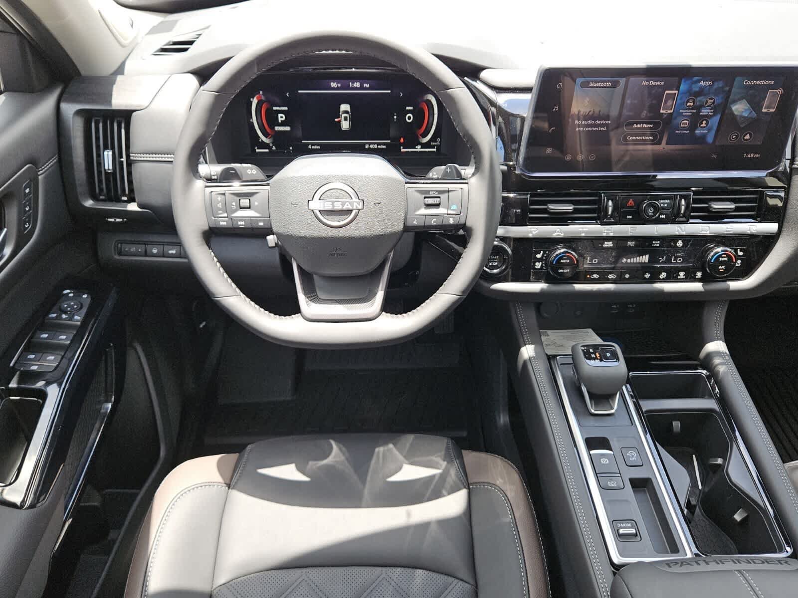 New 2026 Nissan Pathfinder Platinum FWD image 5