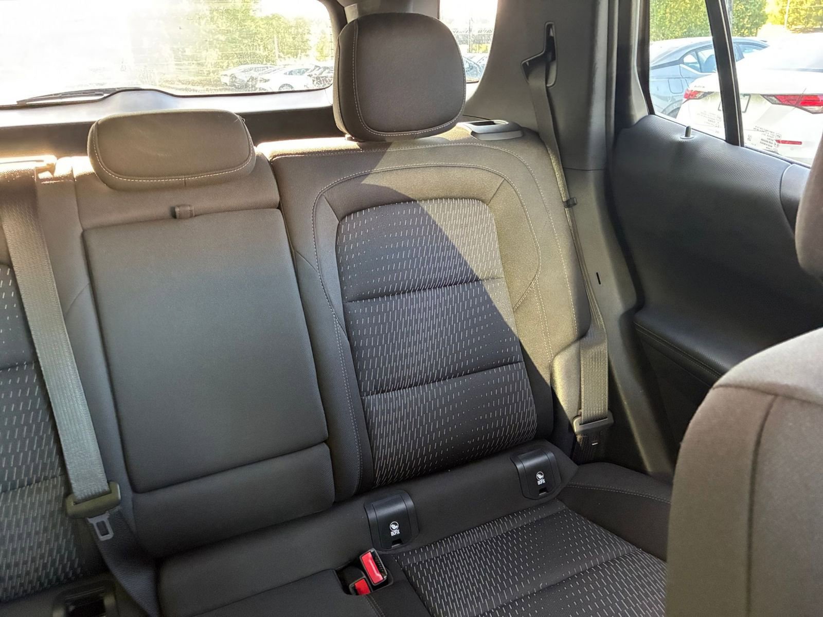 Used 2025 Chevrolet Equinox LT FWD image 36
