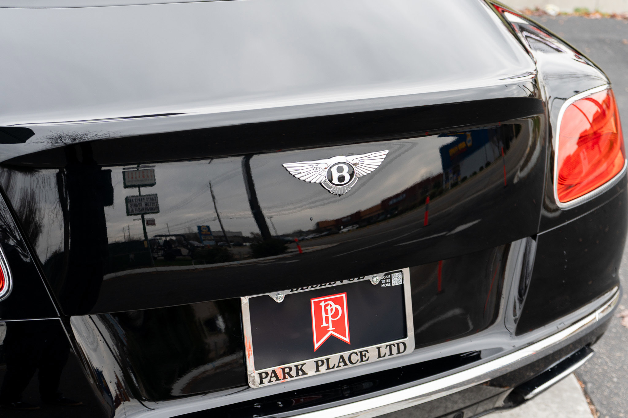 Used 2016 Bentley Continental GT image 17