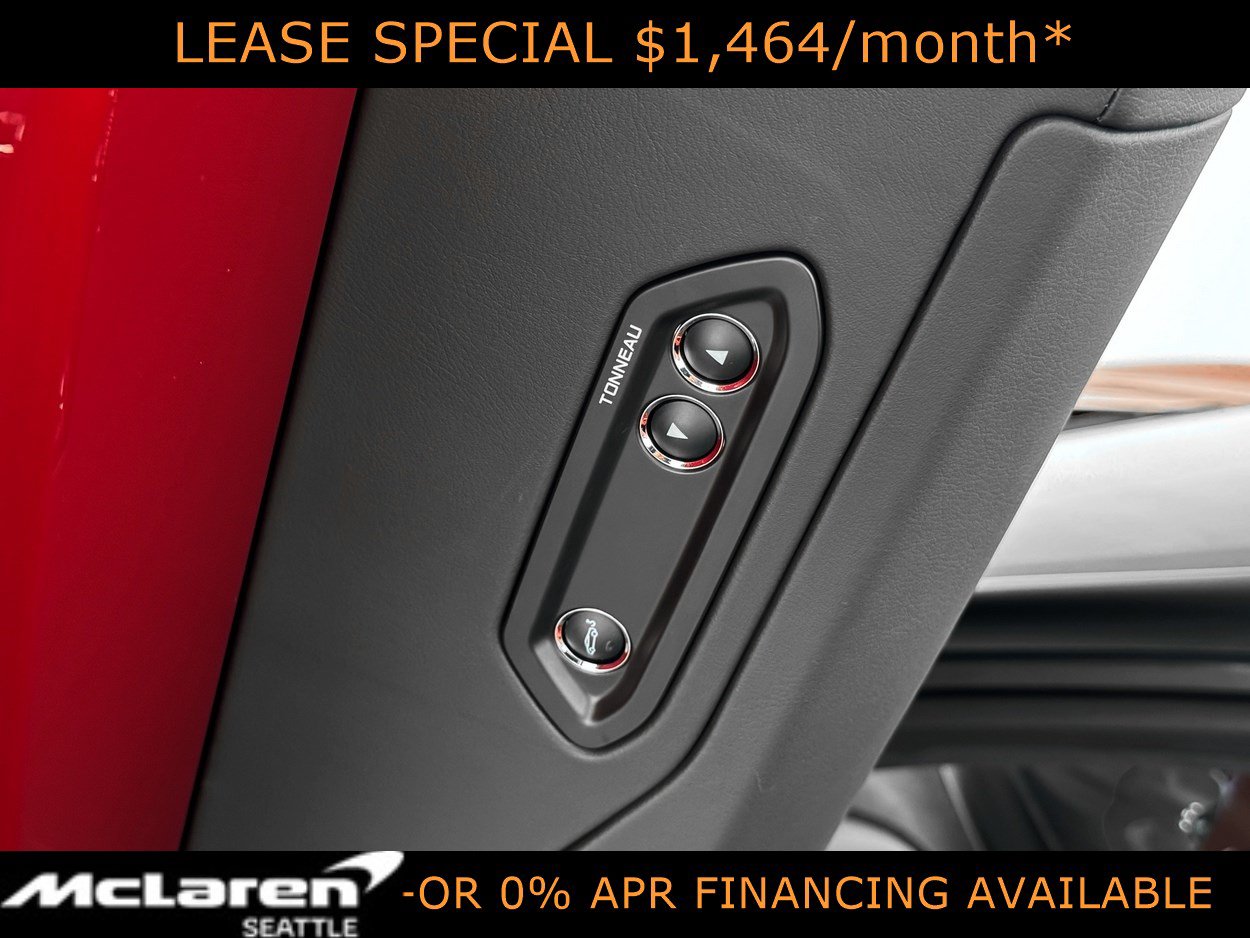 Used 2025 McLaren Artura Spider RWD image 26