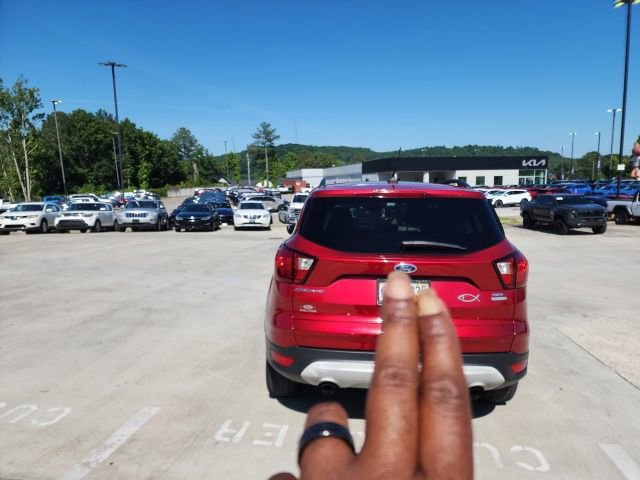 Used 2019 Ford Escape SEL FWD image 11