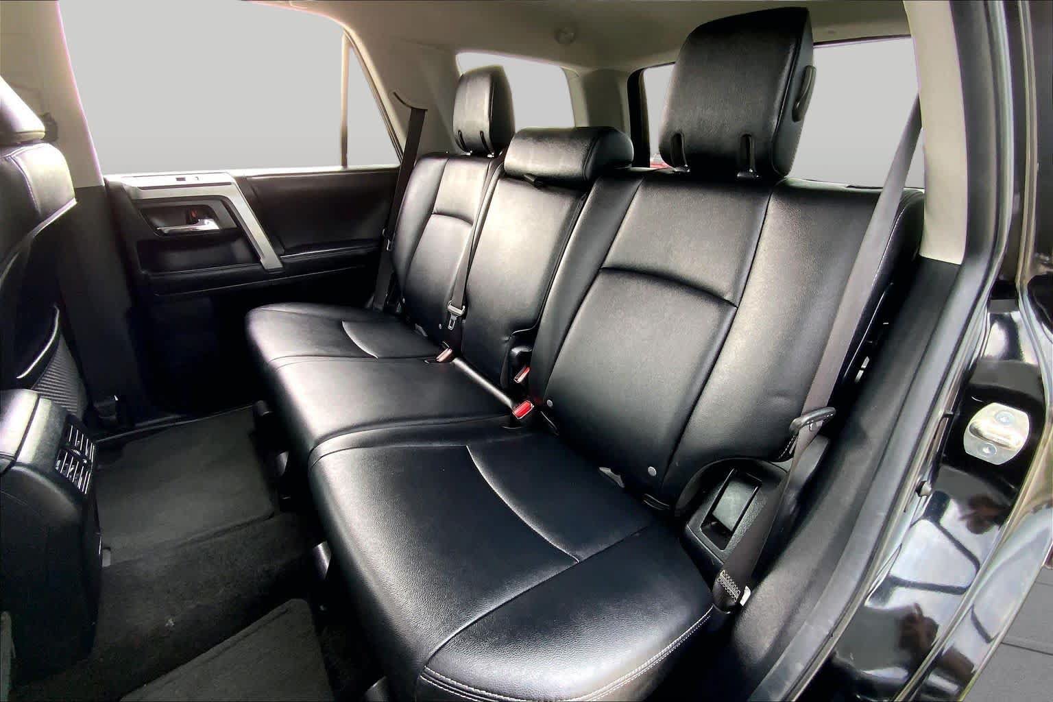 Used 2022 Toyota 4Runner TRD Sport AWD/4WD image 20