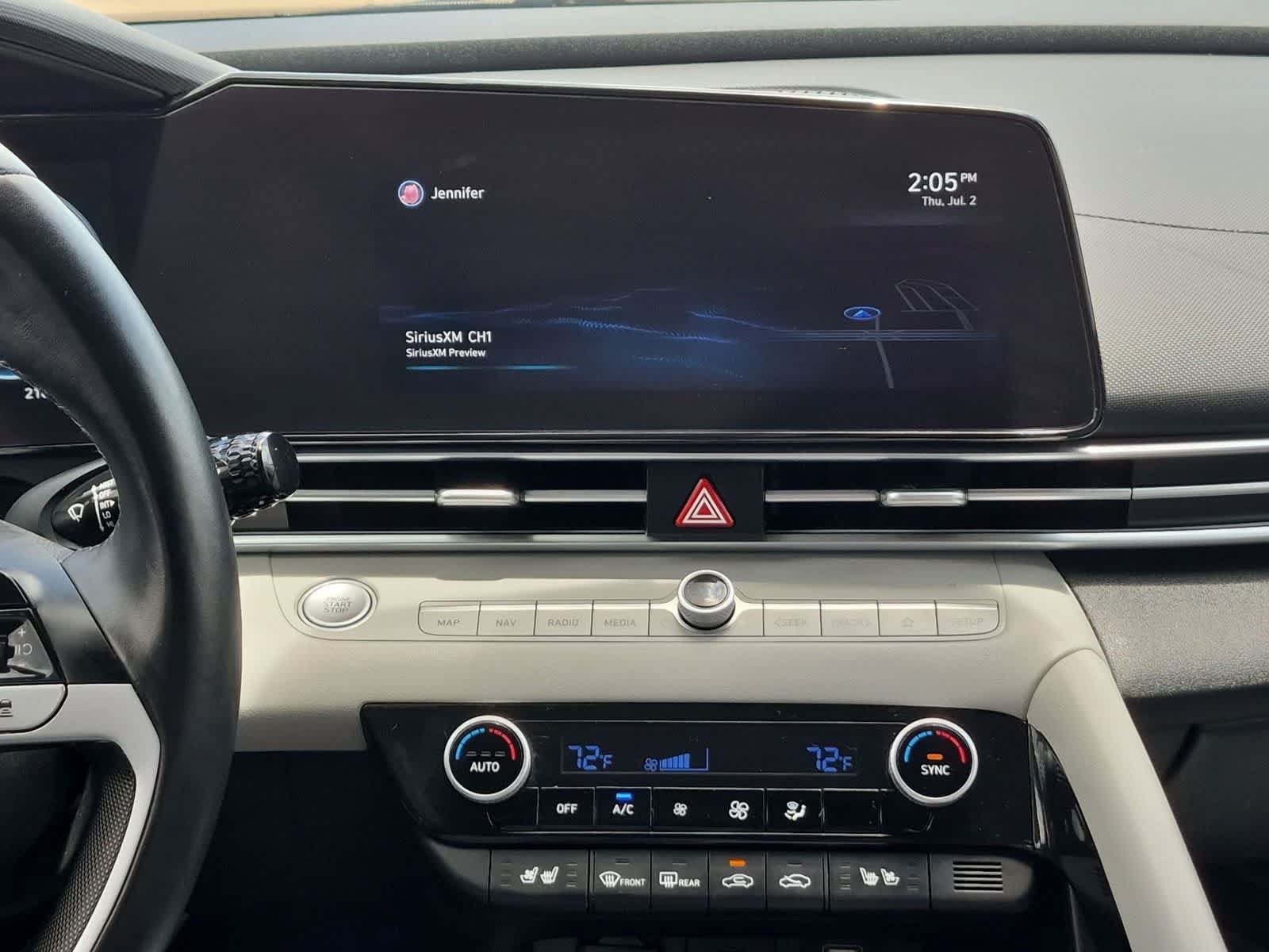 Used 2022 Hyundai Elantra Limited FWD image 13