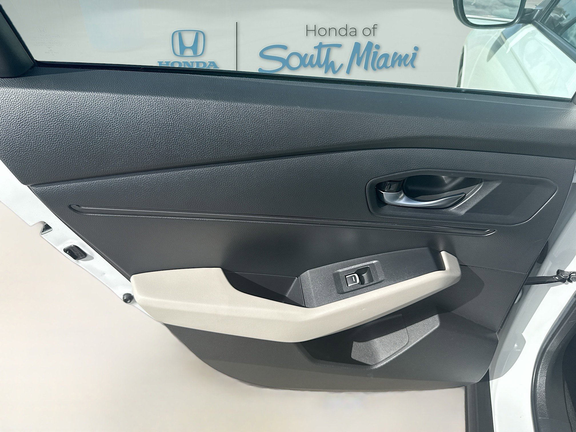 Used 2023 Honda Accord EX image 25