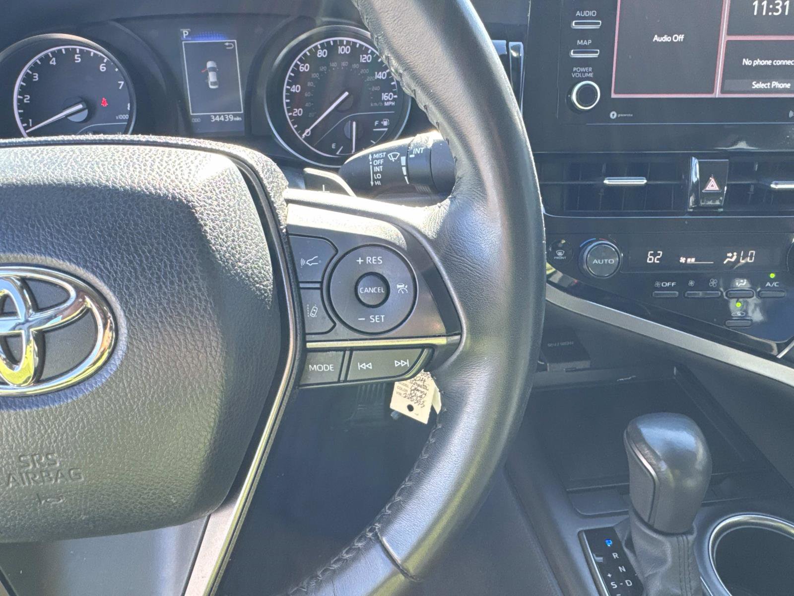 Used 2024 Toyota Camry SE image 22