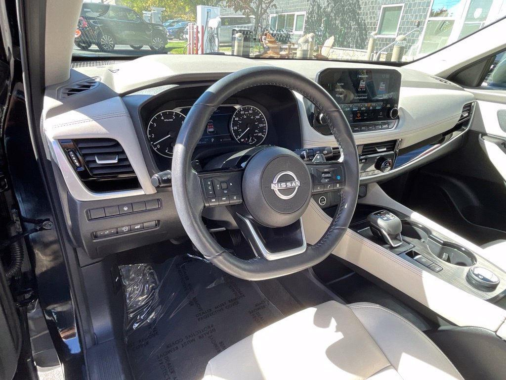 Certified 2023 Nissan Rogue SL w/ SL Premium Package AWD/4WD image 10