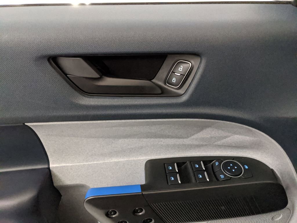 New 2025 Ford Maverick XLT w/ Equipment Group 302A image 21