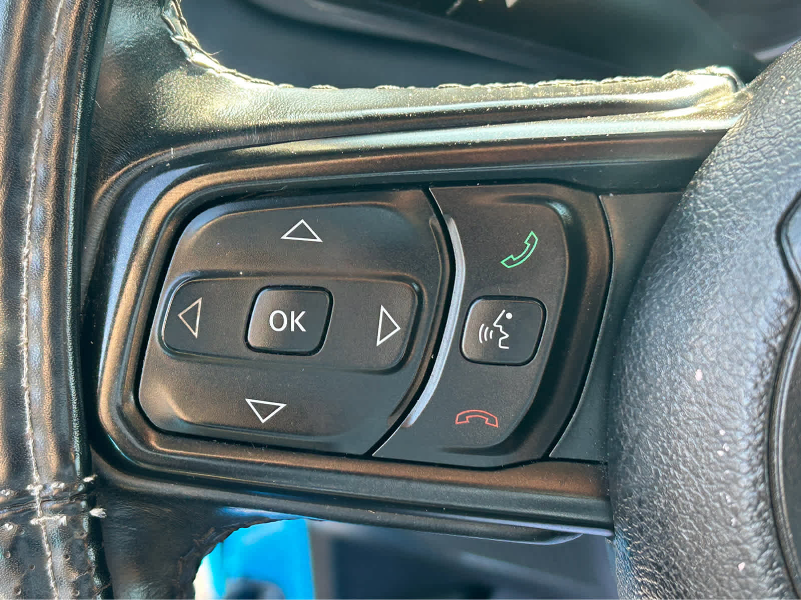 Used 2021 Jeep Wrangler Sport S image 21