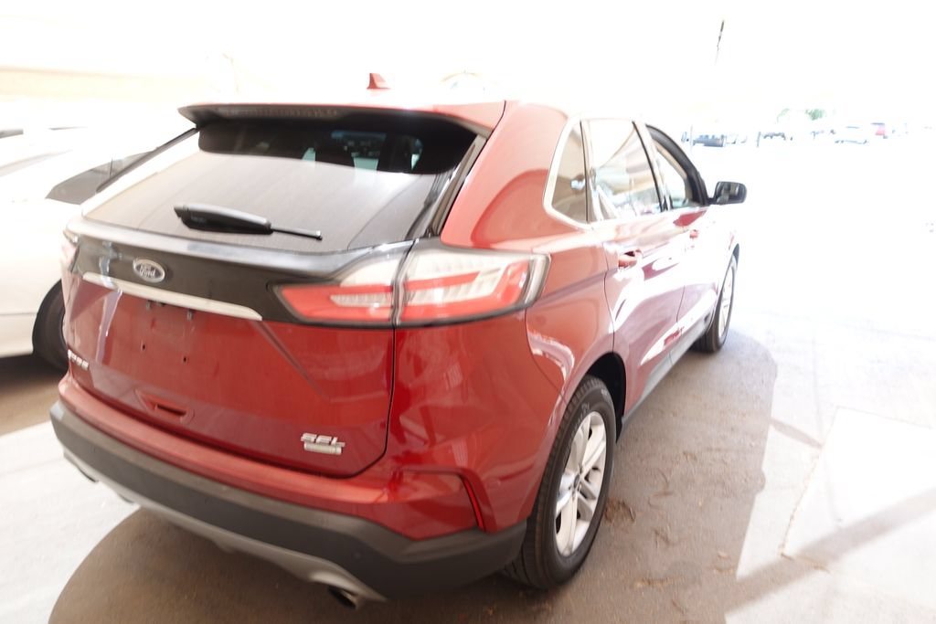 Used 2019 Ford Edge SEL w/ Equipment Group 201A FWD image 3