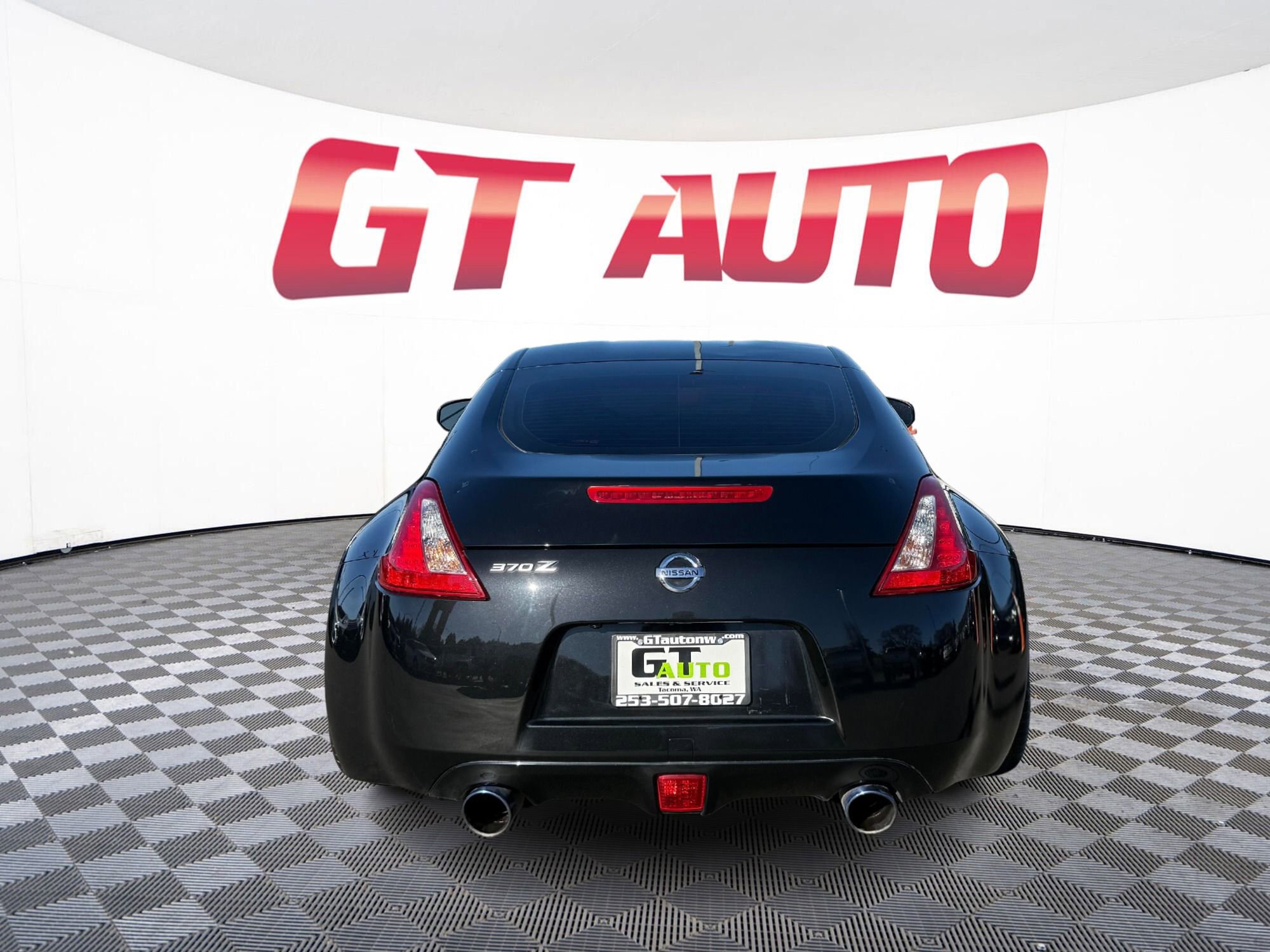Used 2020 Nissan 370Z w/ Sport Package image 5