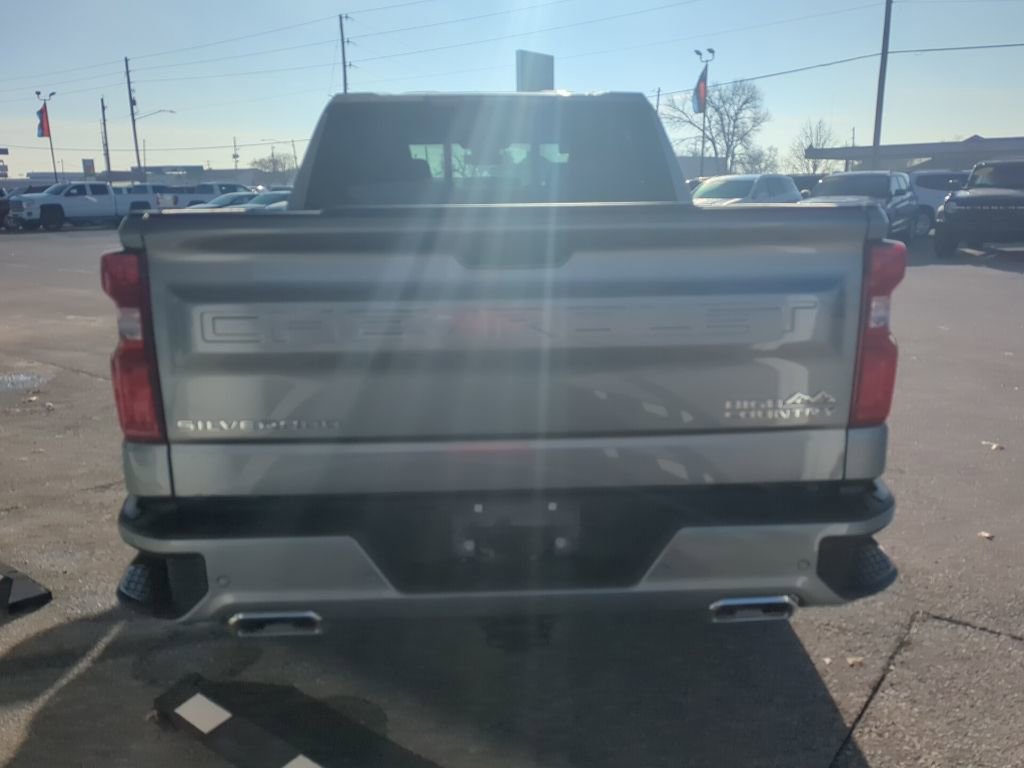Used 2025 Chevrolet Silverado 1500 High Country w/ Z71 Off-Road Package image 6