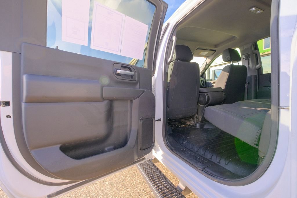 Used 2024 Chevrolet Silverado 3500 W/T image 27