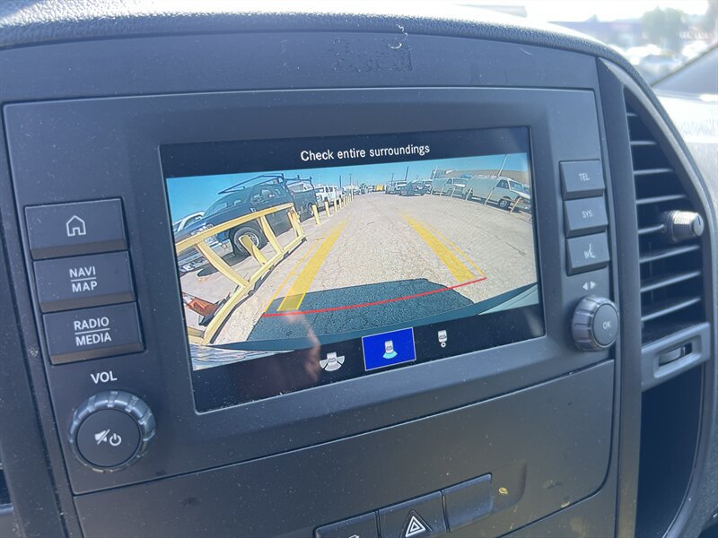 Used 2022 Mercedes-Benz Metris image 25