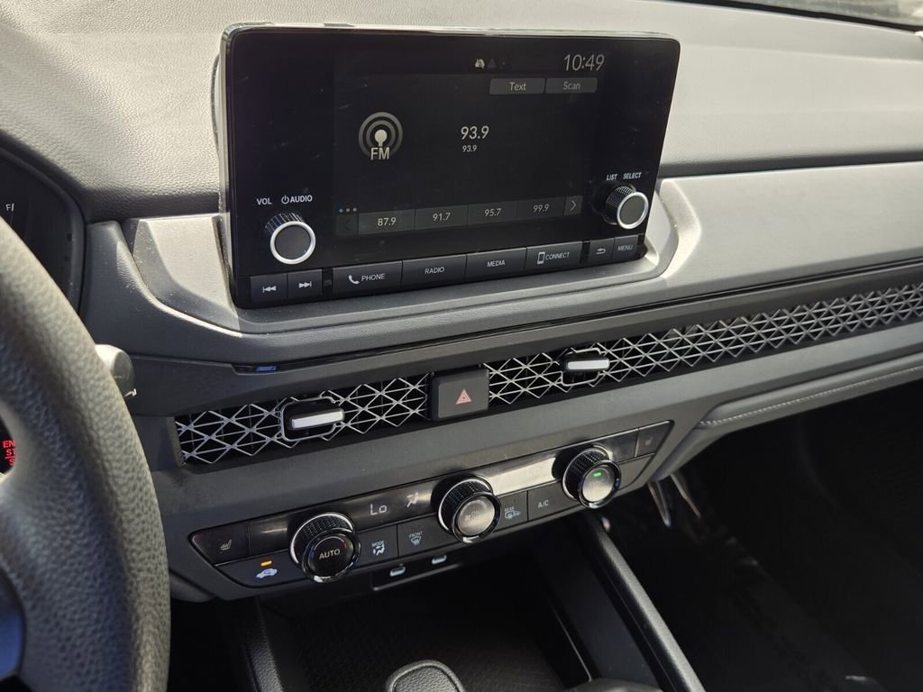 Certified 2025 Honda Accord SE image 21