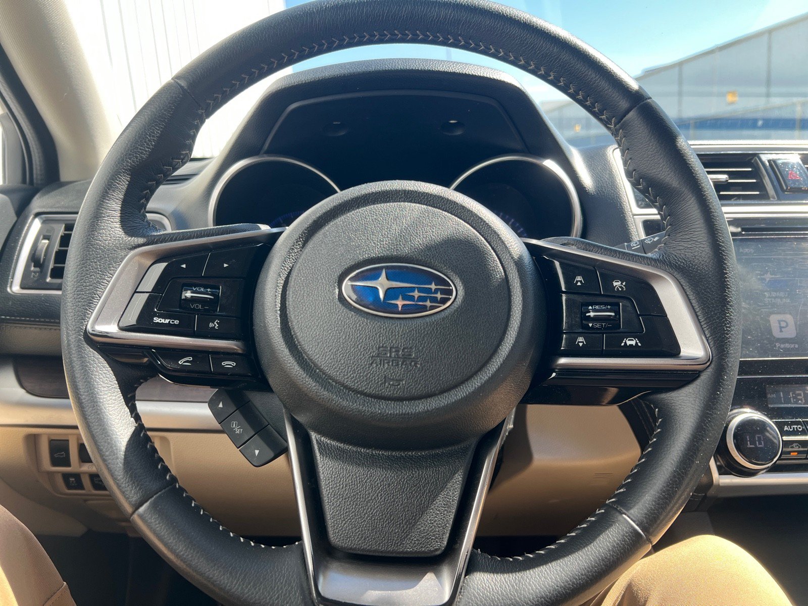 Used 2018 Subaru Outback 2.5i Limited AWD/4WD image 23