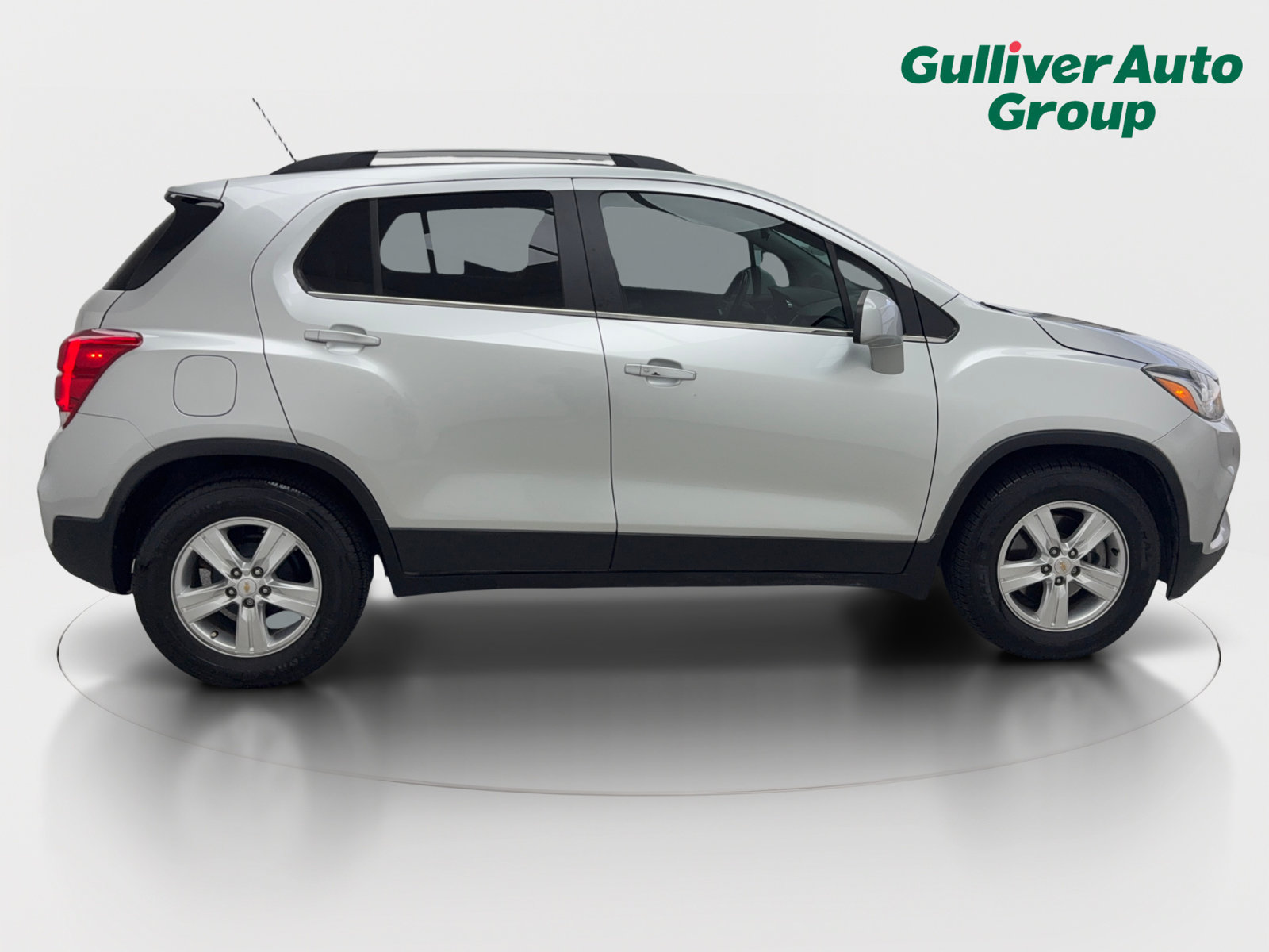 Used 2019 Chevrolet Trax LT w/ LT Convenience Package FWD image 10