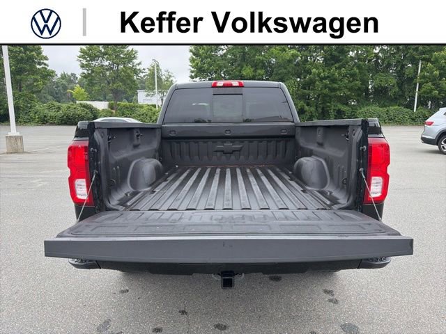 Used 2018 Chevrolet Silverado 1500 High Country AWD/4WD image 34