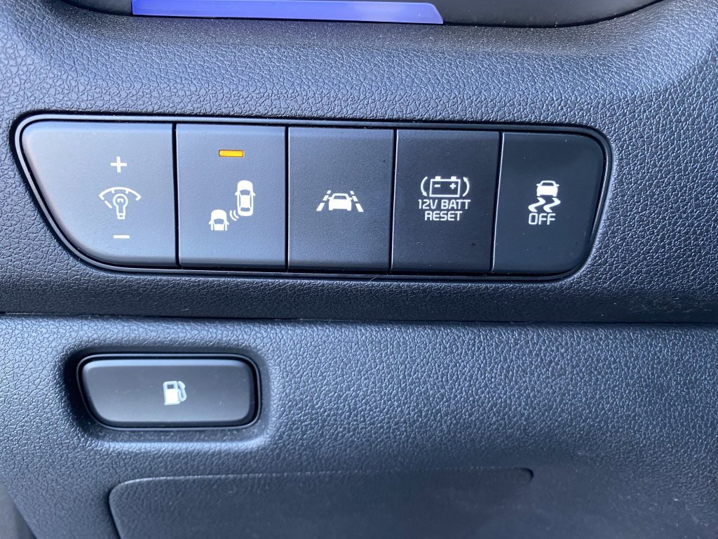 Used 2022 Kia Niro Touring Special Edition FWD image 27