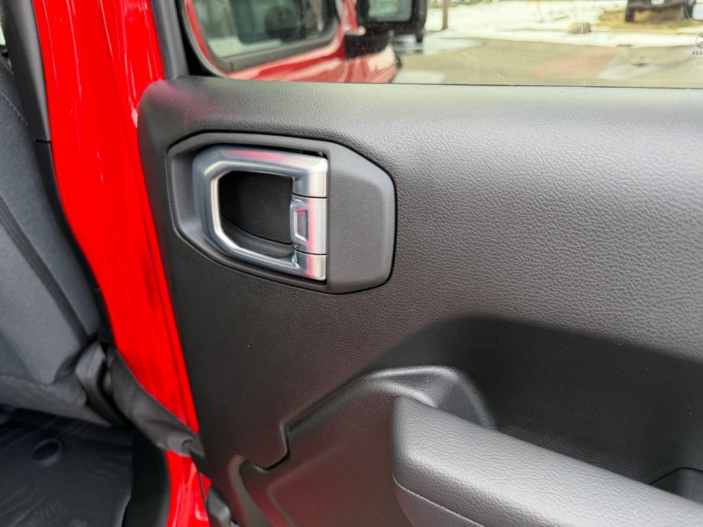 Used 2026 Jeep Wrangler Unlimited Sport AWD/4WD image 34