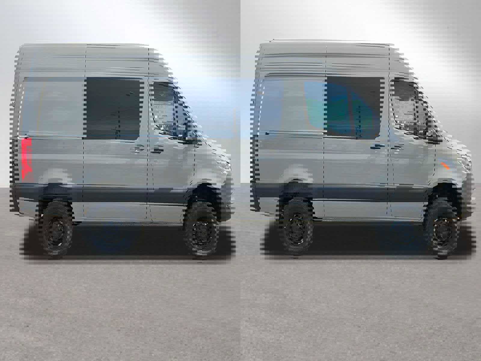 Used 2026 Mercedes-Benz Sprinter 2500 image 2