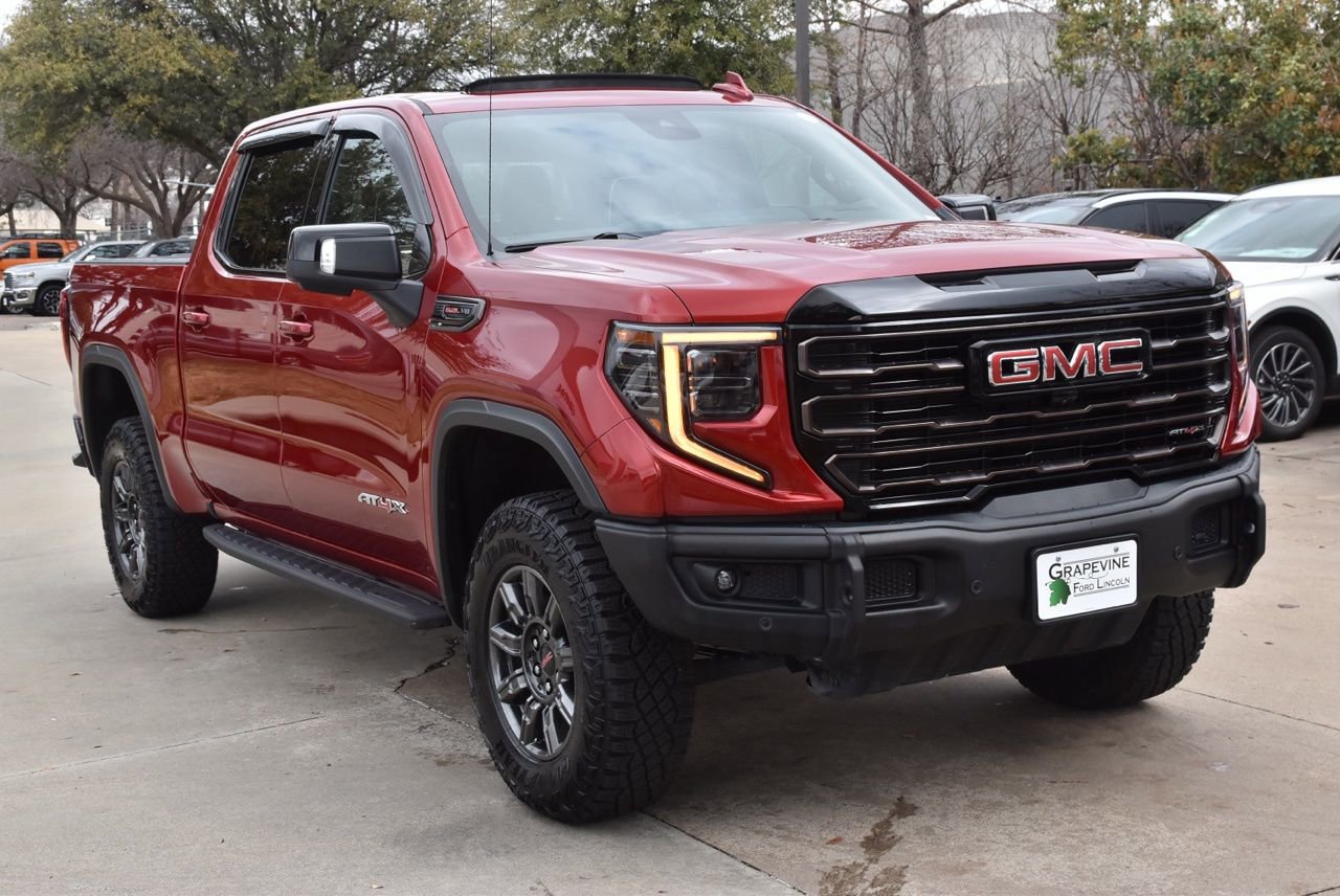 Used 2025 GMC Sierra 1500 AT4X image 4