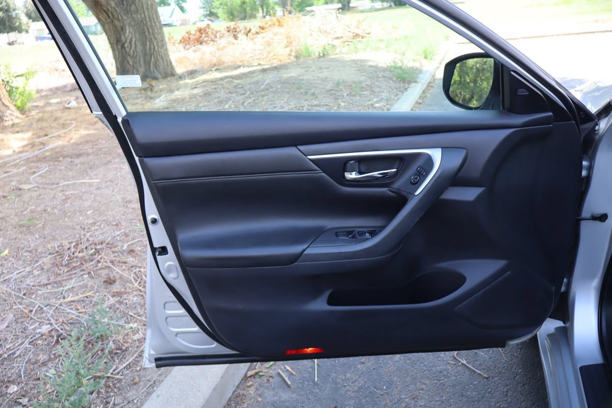 Used 2018 Nissan Altima 2.5 SL FWD image 23