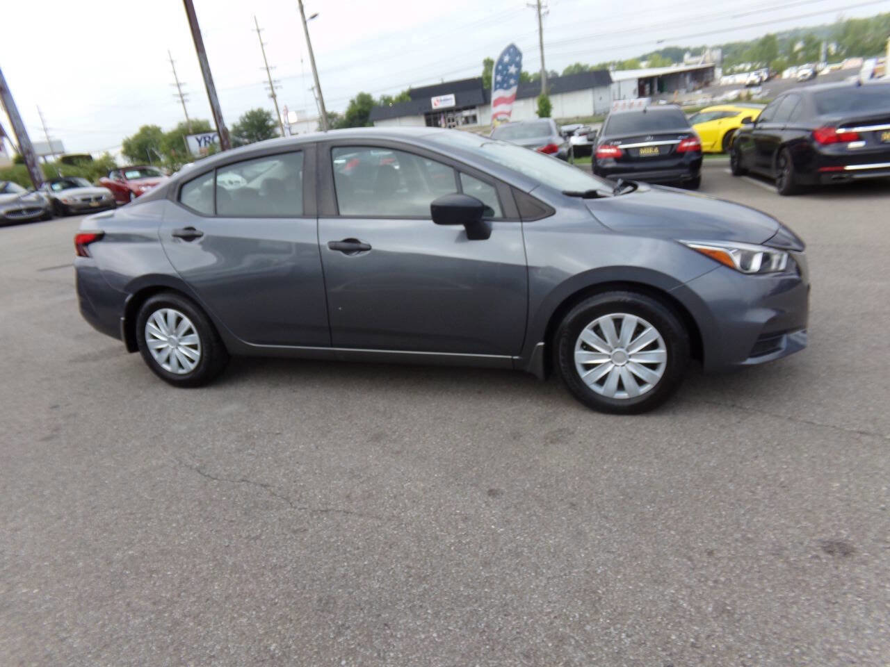 Used 2020 Nissan Versa S image 47